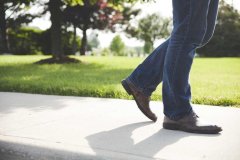 领英账号适合销售开发吗？B2B获客实战指